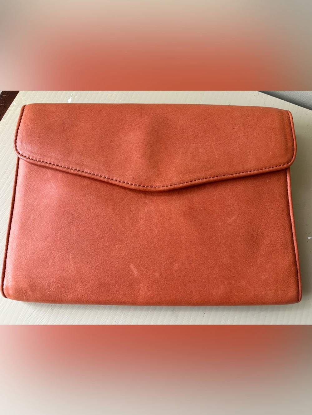 Canon Outback Chestnut Leather clutch purse